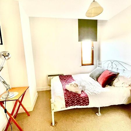 Manchester City Center Apartment Extérieur photo